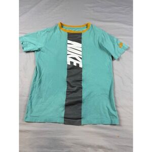 Nike‎ Sportswear Boys Teal Green Vertical Stripe Graphic T-Shirt XL DO1799-392